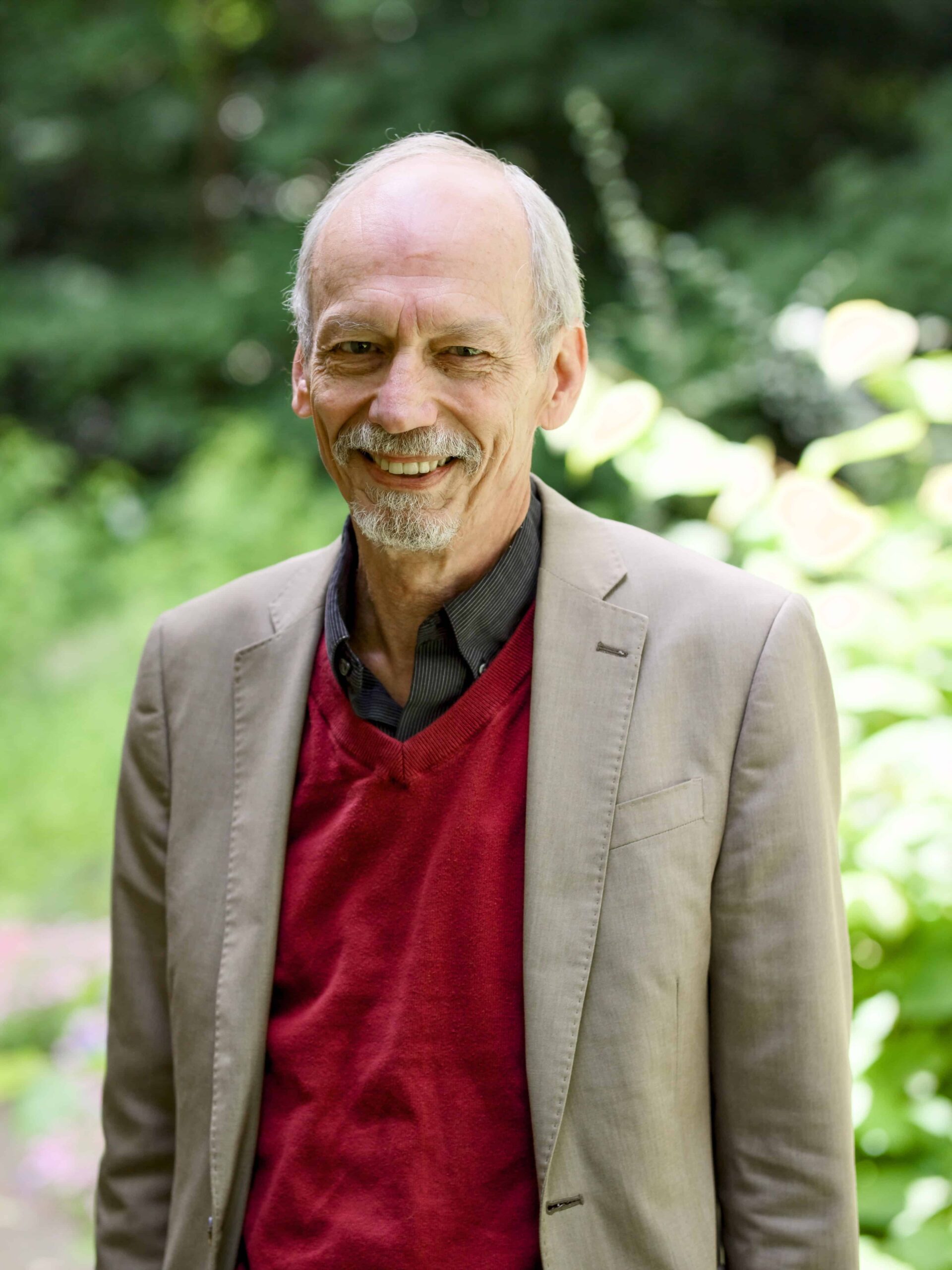 Revd Dr Dwight Swanson